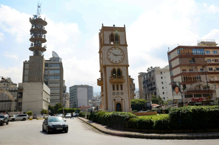Defying the government's decision, some institutions including the Maronite Church, schools and media outlets moved clocks forward