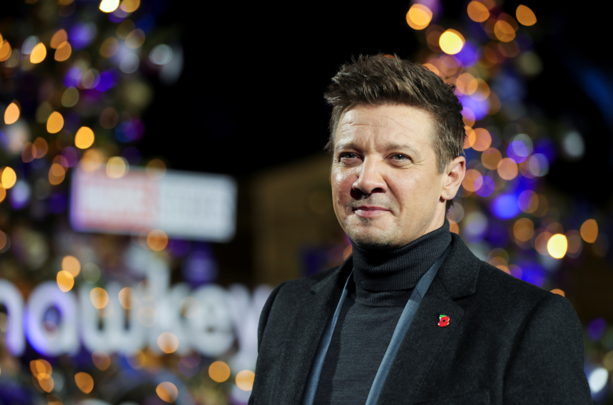 Actor Jeremy Renner Says Horrific Snowplow Accident Was 'My Mistake ...