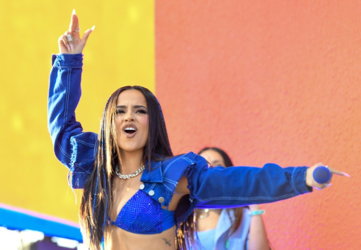 Becky G donned a bright blue bikini and baggy JNCO jeans for her highly anticipated set