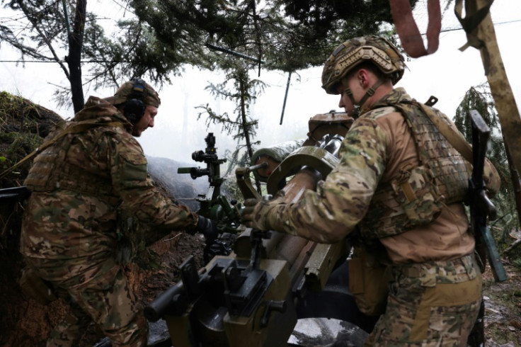 In eastern Ukraine's Lugansk region, AFP saw a group of servicemen using British-supplied artillery