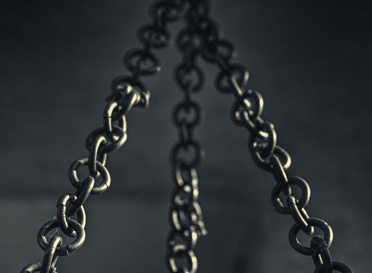 Representational image (chain) 