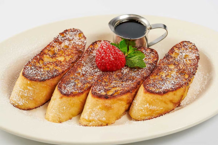 Cheesecake Factory Bruléed French Toast with Bacon