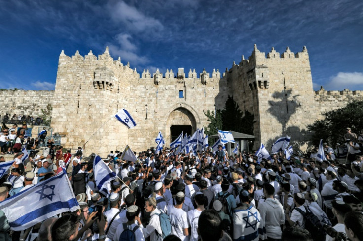 Thousands of Israeli nationalists took part in the annual flag march