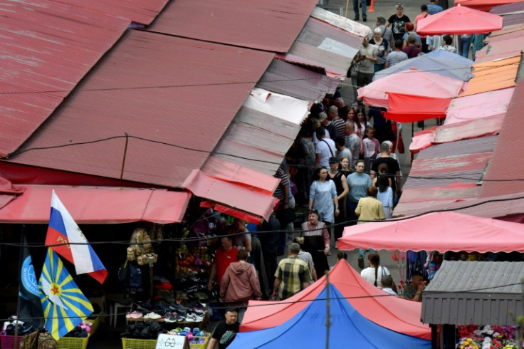 The stree markets are full  in the Russian city of Belgorod, near the border with Ukraine