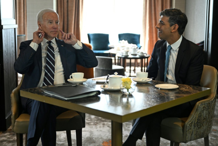 Rishi Sunak (R) and Joe Biden (L) are due to meet in Washington on Thursday
