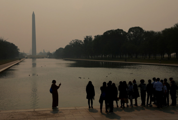 Smoke from Canada wildfires blankets Washington, D.C.