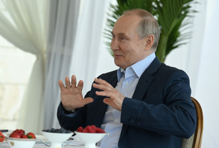 Russian President Vladimir Putin meets with Belarusian President Alexander Lukashenko in Sochi