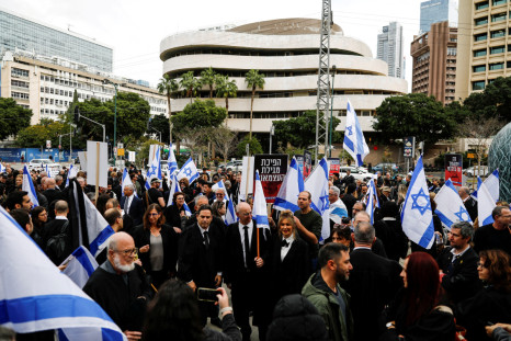 Amit Becher and other private Israeli lawyers protest Netanyahu's government court reform in what they call "a political threat to the judicial system and democracy" outside the Tel Aviv District Court