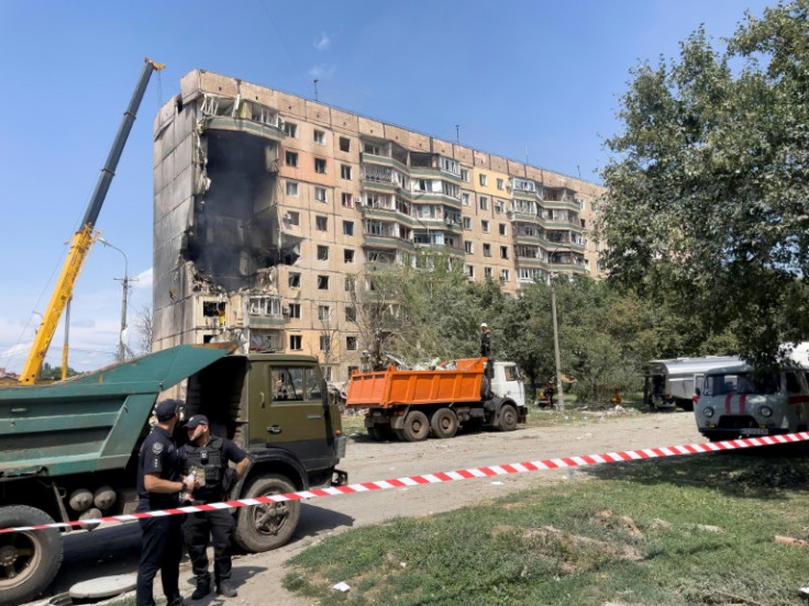 Two missiles landed close to the centre of Kryvyi Rig just after 9:00 am (0600 GMT)