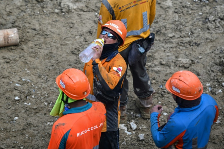Hong Kong's government has advised employers to let workers take longer breaks on hot days, but there are no legal repercussions for those who do not