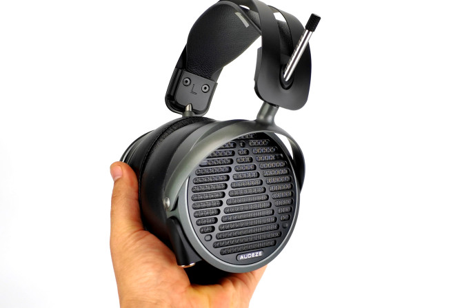 Hands-on with the Audeze MM-500