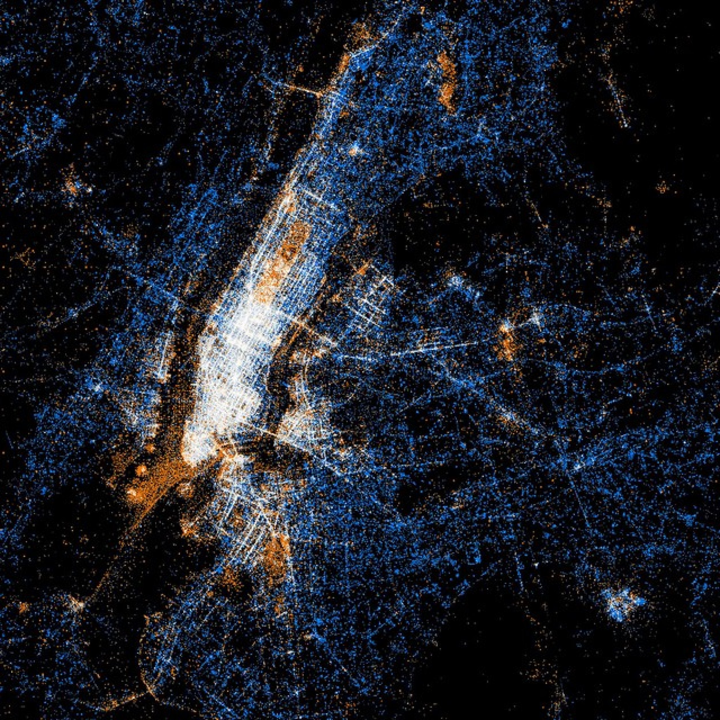 Map showing Twitter, Flickr usage in New York