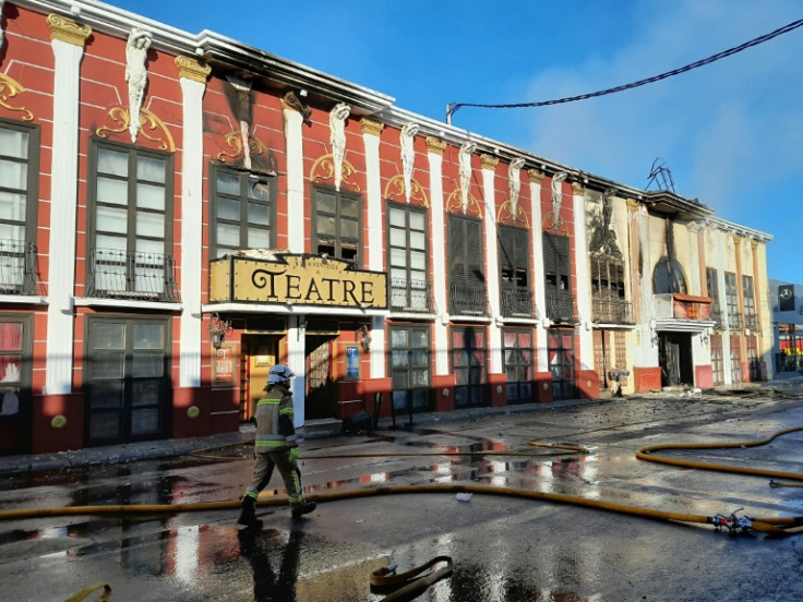 The two clubs, Teatre and Fonda Milagros, were located inside a warehouse
