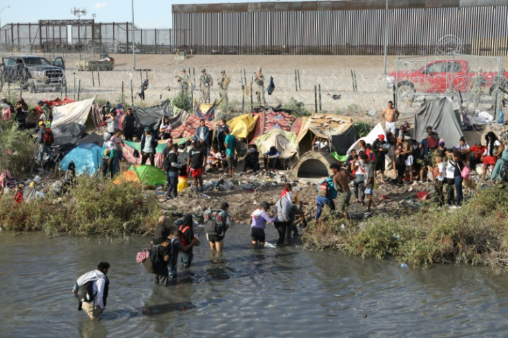 Some migrants tried to cross the border on foot to surrender themselves to border police