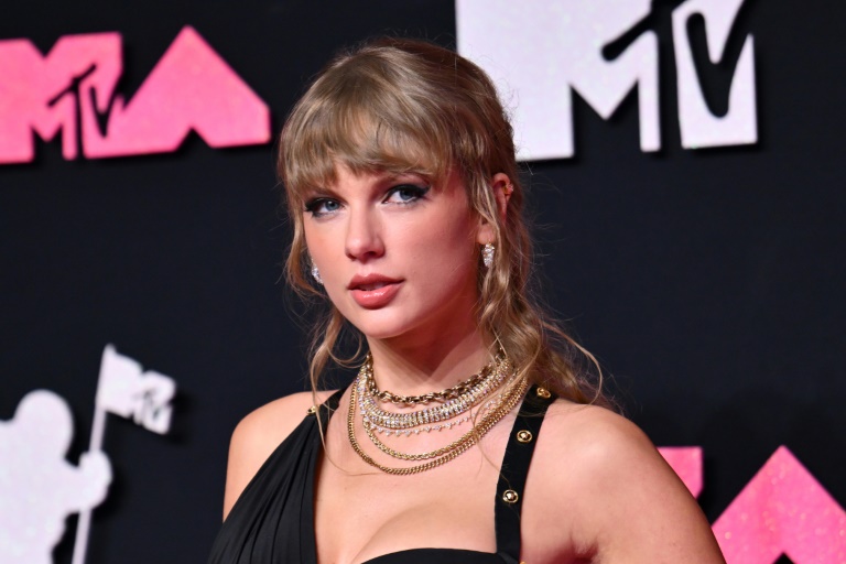 Taylor Swift: The Making Of A Billionaire | IBTimes