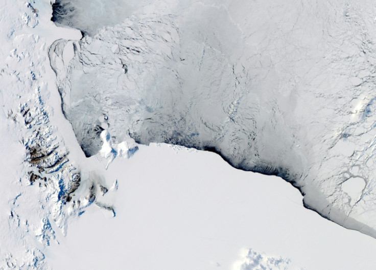 Ice shelves act as giant 'plugs' at the end of glaciers and stabilise them