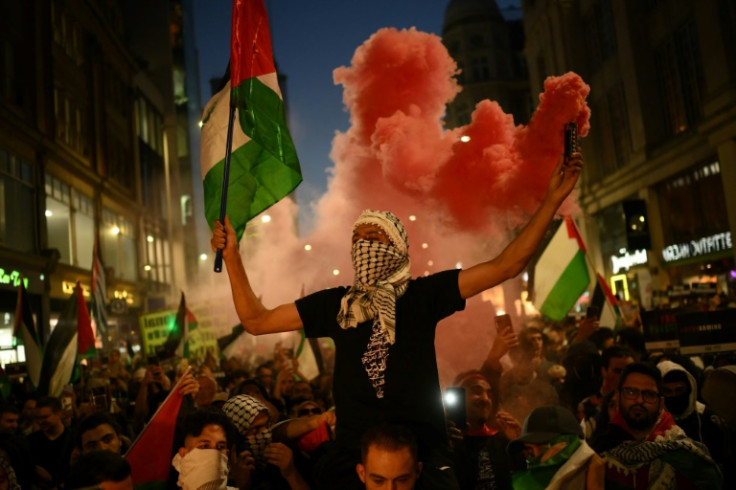London police said this week that general expressions of support for Palestinians, 'including flying the Palestinian flag', are not illegal
