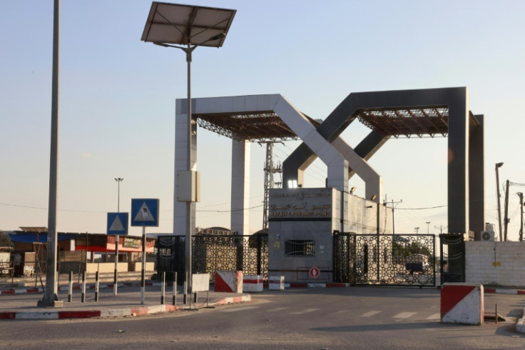 The closed gates of the Rafah border crossing between the Gaza Strip and Egypt, on October 10, 2023