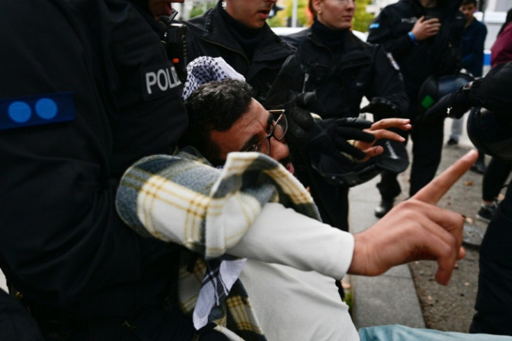 Demonstrators and police have clashed at pro-Palestinian rallies in Berlin in recent days