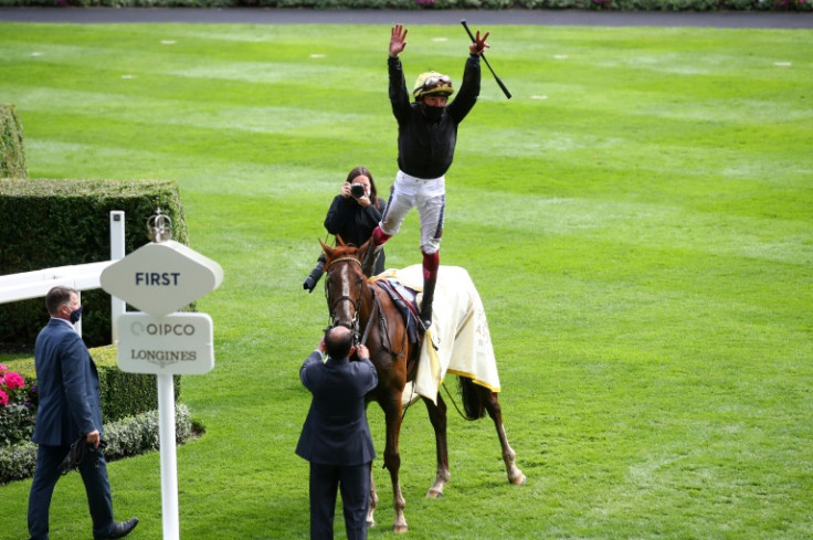 Ciao Europe -- Frankie Dettori takes his flying dismounts to California leaving European racing with a huge vacuum to fill