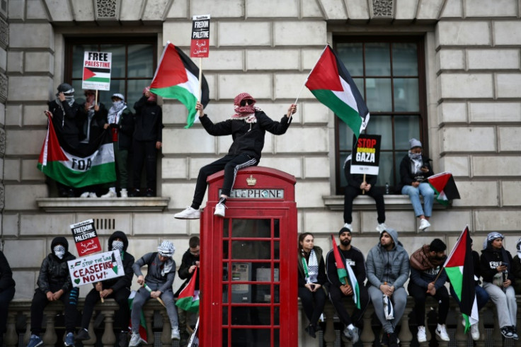 There have been widespread calls in the UK for a ceasefire