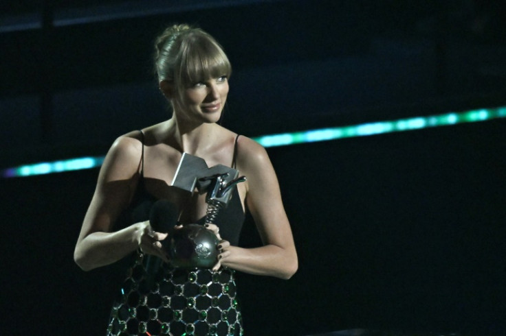  Taylor Swift - 2022 MTV Europe Music Awards