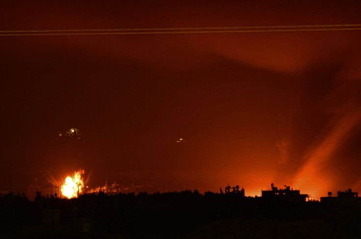Fighting continues to rage in densely populated Gaza, despite calls for a ceasefire