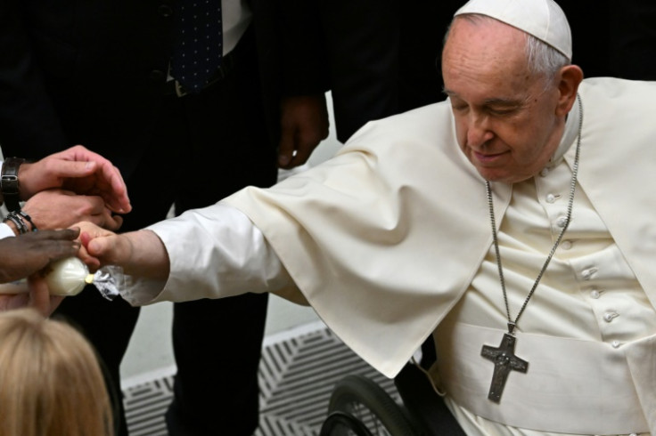 For observers, it was a sign of the pope's delicate balancing act