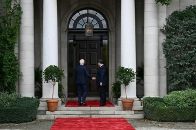 The steps where Joe Biden greeted Xi Jinping feature in the TV soap opera Dynasty