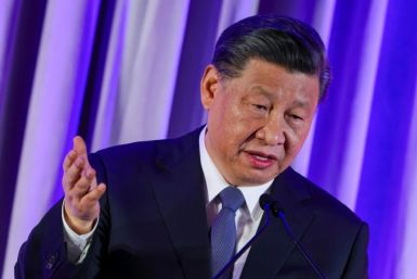 China's President Xi Jinping said his country is ready to be a "partner and friend" of the United States, at a dinner attended by American business leaders in San Francisco
