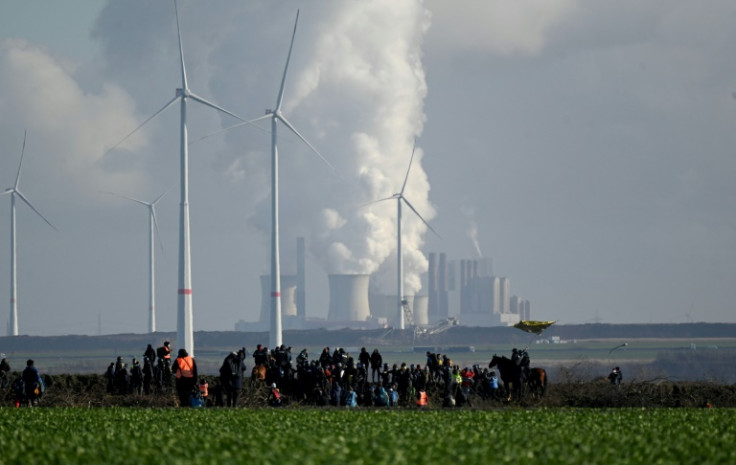 The World Meteorological Organization has said levels of the three main greenhouse gases all broke records last year