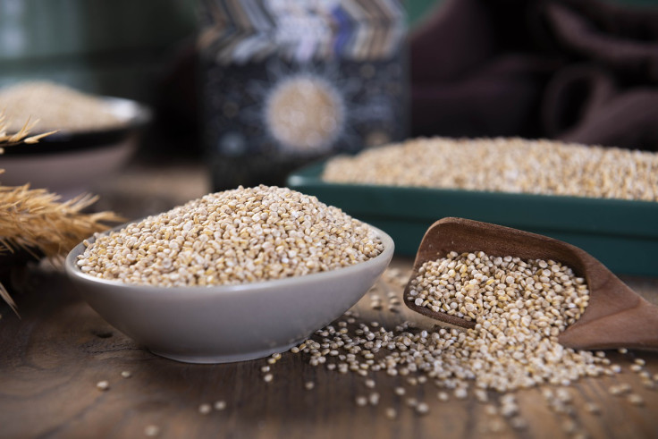 Quinoa and Black Bean Bowl best healthy recipe for beginners.