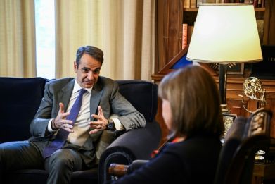 A meeting between Greek PM Kyriakos Mitsotakis met and British counterpart Rishi Sunak was cancelled over a row about the marbles