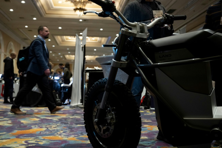 CES Gadget Fest Sees E-bike Craze Accelerating