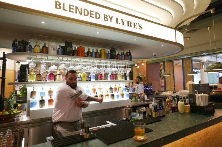 A bartender at work at Meraki Riyadh, a pop-up bar offering non-alcoholic bellinis and spritzes
