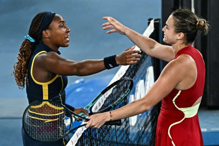 Aryna Sabalenka (R) greets Coco Gauff (L) after beating her in the Australian Open semi-finals