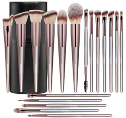 Best Makeup Brushes For 2024 Enjoy Flawless Application IBTimes   Bs Mall Affiliate 