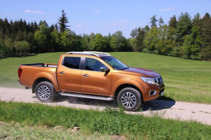 Nissan-navara-pickup-automobile