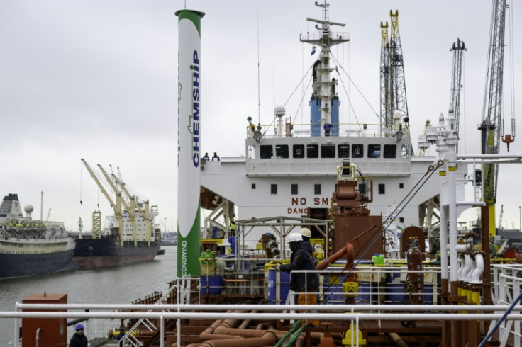 The maritime transport industry is also under pressure to cut its CO2 emissions