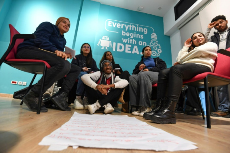 Tunisian high school students receive leadership training as part of the Tunisia 88 project