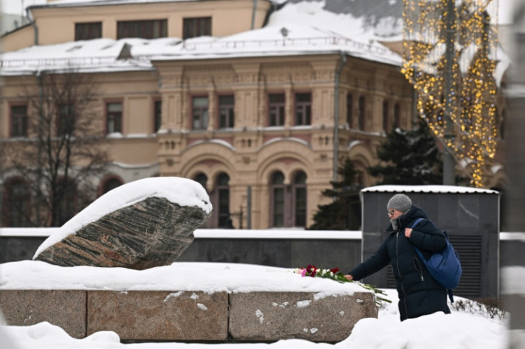 Navalny's supporters, in Russia, and in cities across Europe, are still paying tribute to him