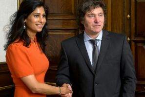 IMF deputy managing director Gita Gopinath visited Buenos Aires last week to evaluate Argentina's $44 billion credit program, and met with President Javier Milei, members of his government, economists, union leaders and civil society organizations