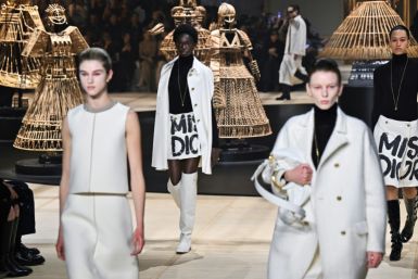 The show paid homage to the 1960s 'Miss Dior' line
