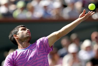Carlos Alcaraz cruised into the Indian Wells Masters quarter-finals on Tuesday