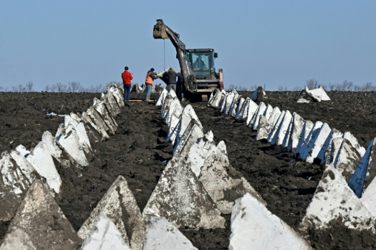 Ukrainian forces are digging in for a long war