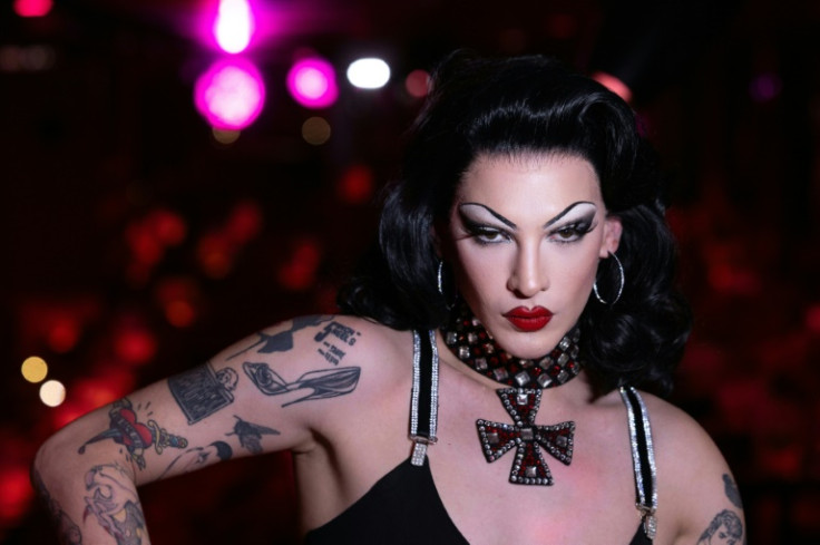 Violet Chachki hopes her appearance at the Crazy Horse will 'spread the therapy'
