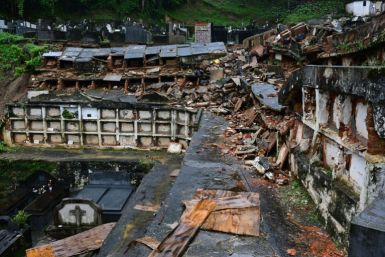 A municipal cemetery in Petropolis suffered major damage under the heavy rains