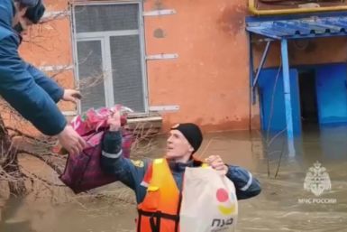 The Kremlin has warned of more floods expected to hit western Siberia in the coming days