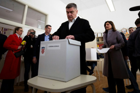 The Constitutional Court had warned Zoran Milanovic that he could only stand in the election if he quit as president