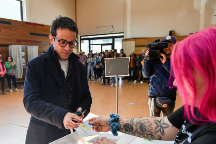 Pello Otxandiano, Bildu's candidate for regional leader, casts his ballot in his home town of Otxandio